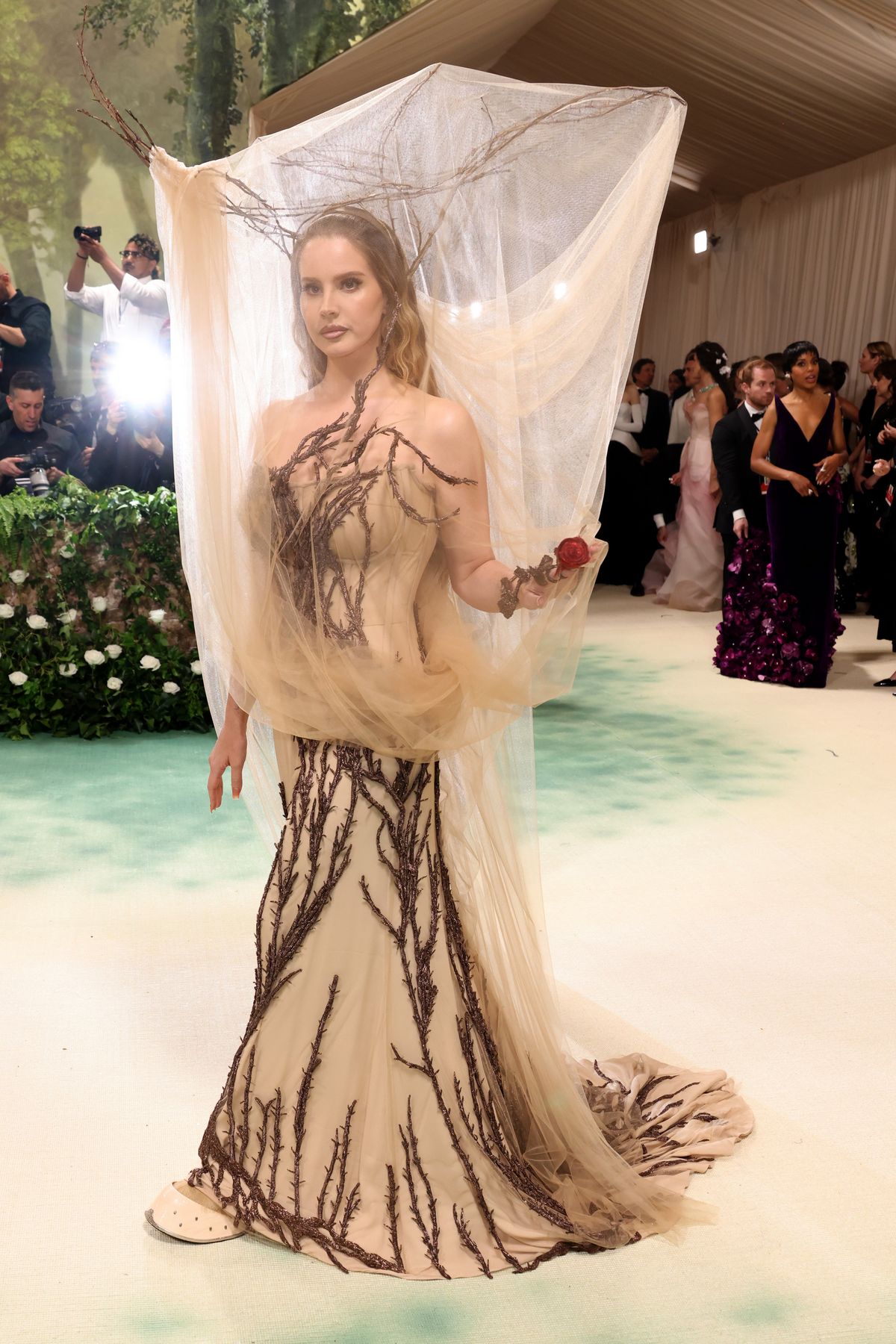 NEW YORK, NEW YORK - MAY 06: Lana Del Rey attends The 2024 Met Gala Celebrating ″Sleeping Beauties: Reawakening Fashion″ at The Metropolitan Museum of Art on May 06, 2024 in New York City. (Photo by John Shearer/WireImage)