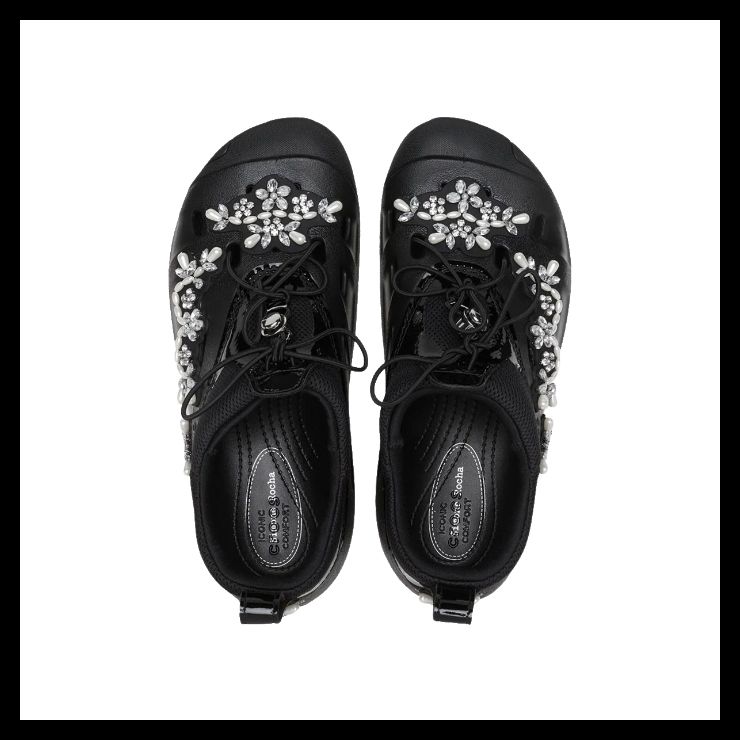 가격미정 Simone Rocha x Crocs.