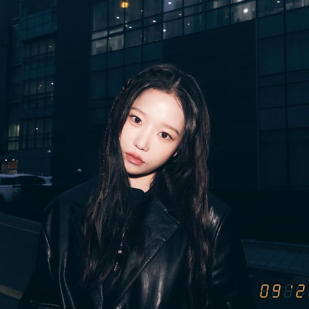 인스타그램 @zo___glasss