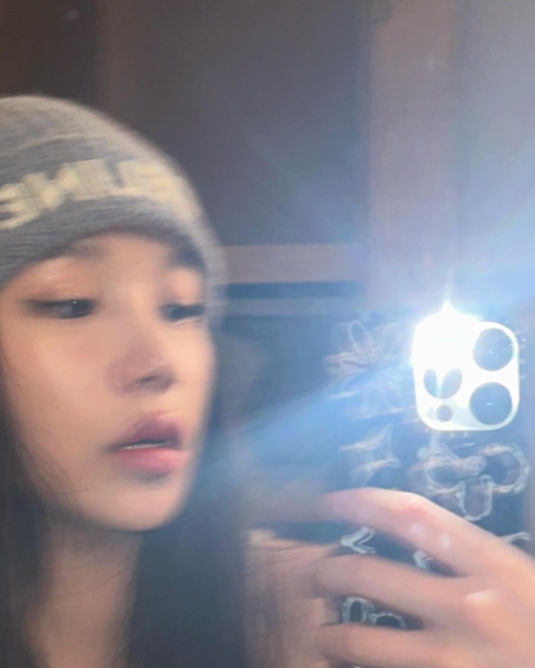 인스타그램 @zo___glasss