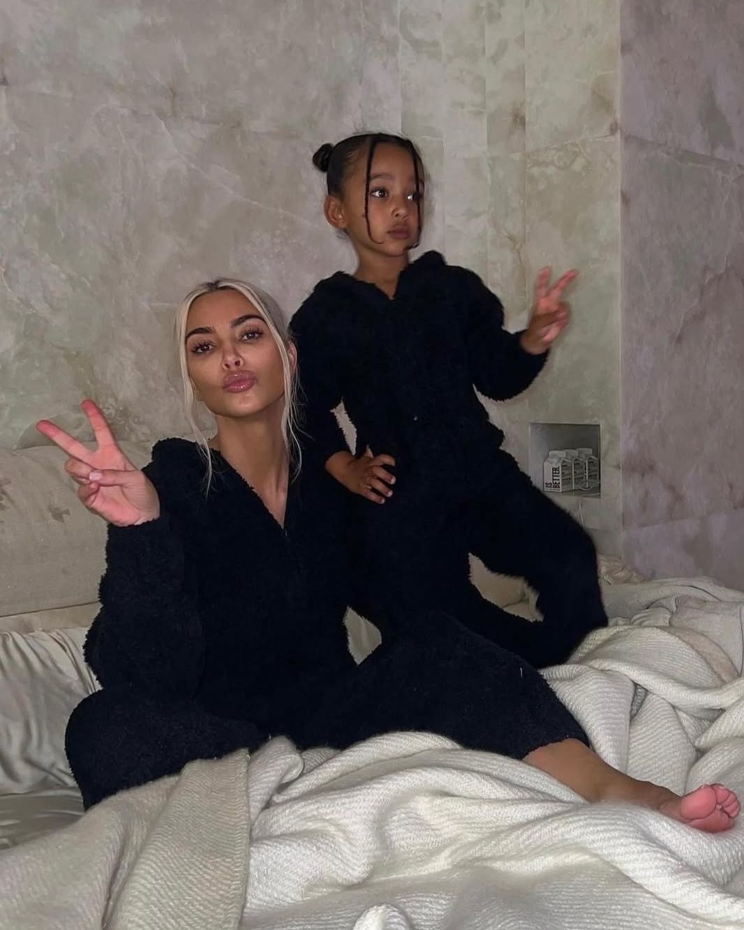 인스타그램 @kimkardashian