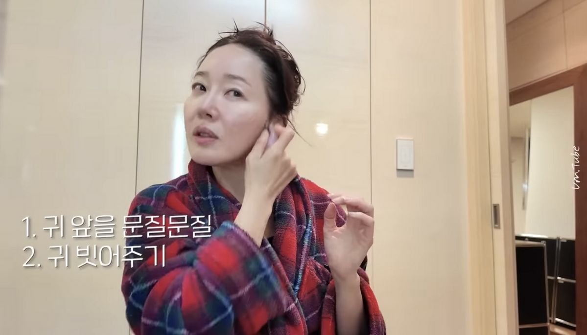 유튜브 <엄지원 Umjeewon>