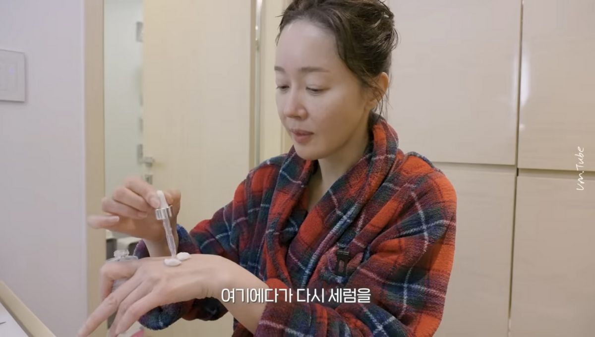 유튜브 <엄지원 Umjeewon>