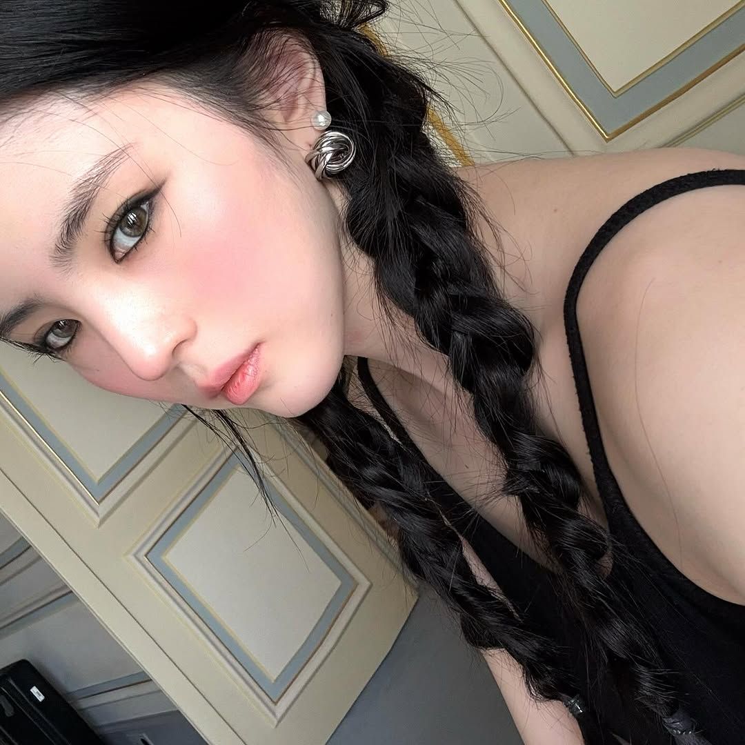 인스타그램 @xeesoxee