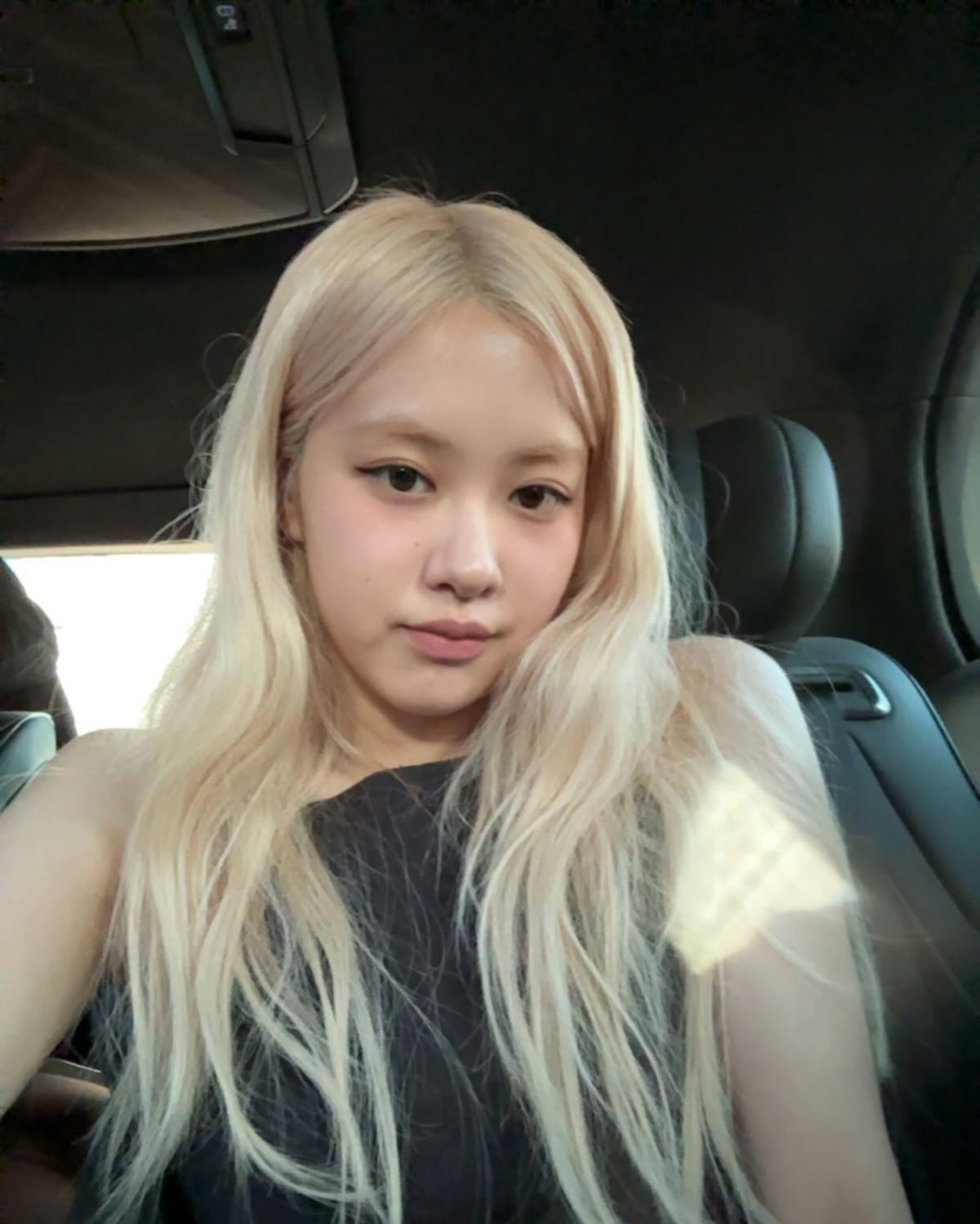 인스타그램 @roses_are_rosie