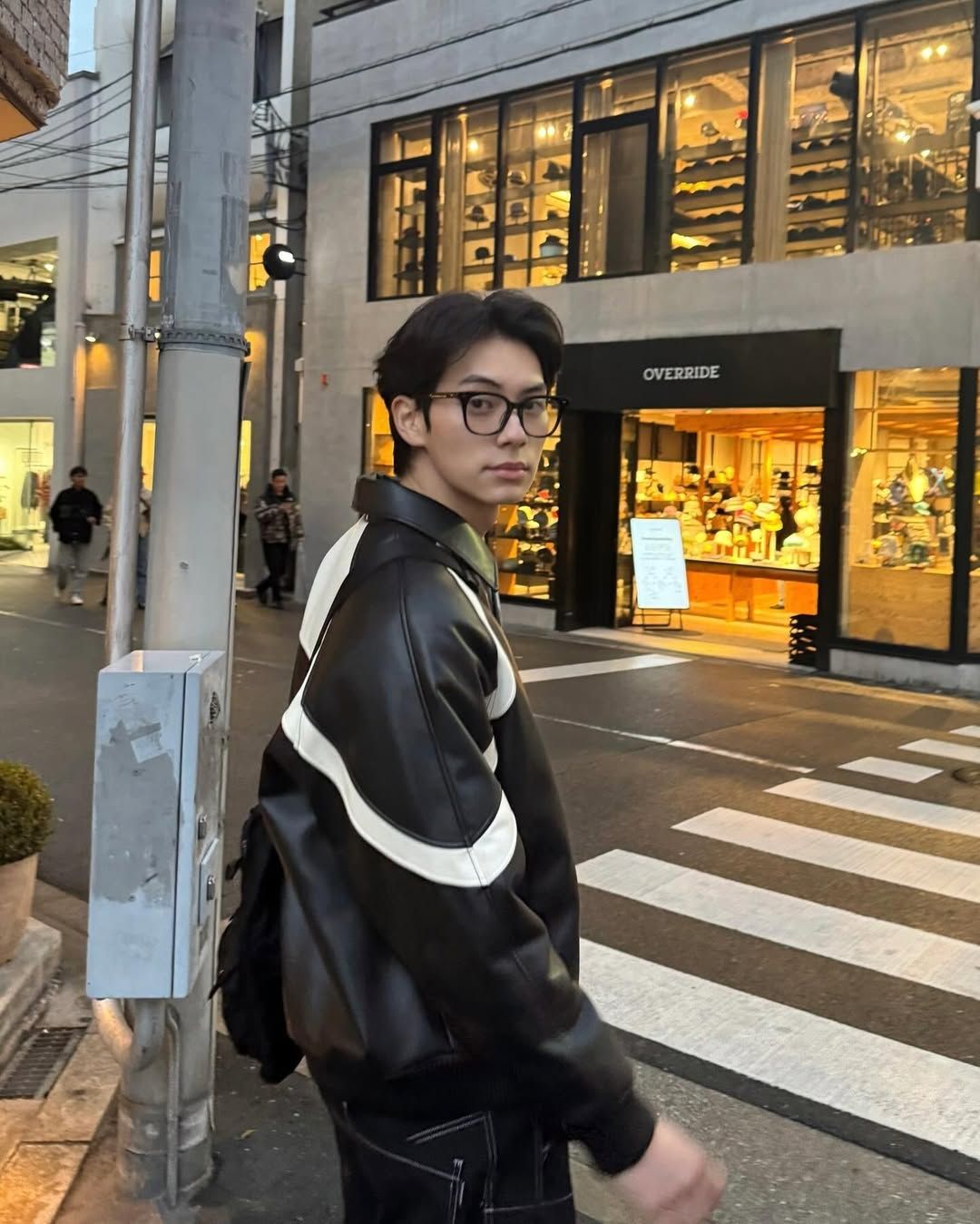 인스타그램 @l.c.m____