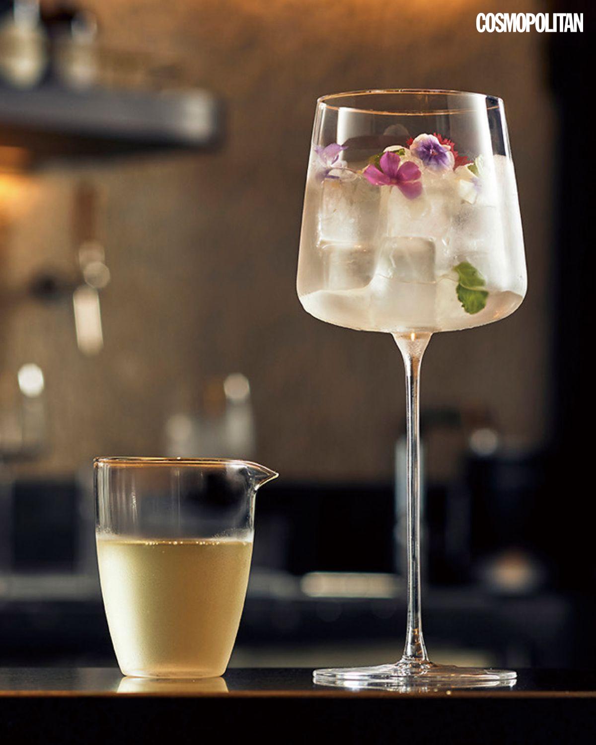 스페인식 셰리와 칵테일을 즐길 수 있는 솔 & 싸오.