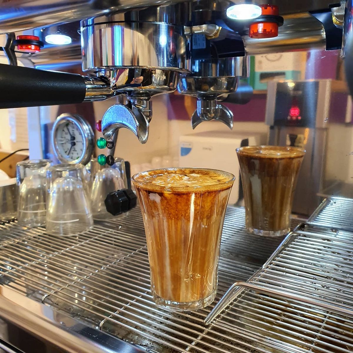 장도바리바리 엄태구, 장도연 카페 @g_gallerybobs