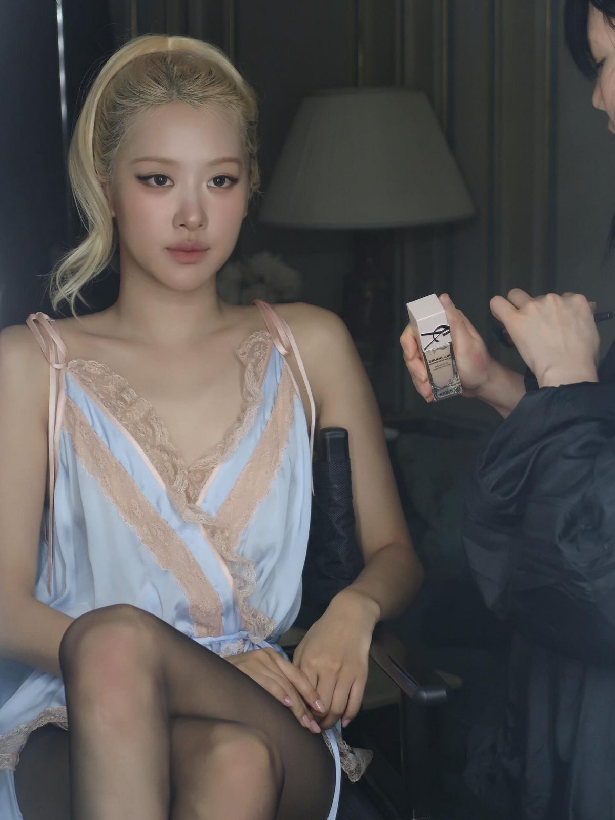 로제의 생 로랑 패션 쇼 룩. 인스타그램 @roses_are_rosie