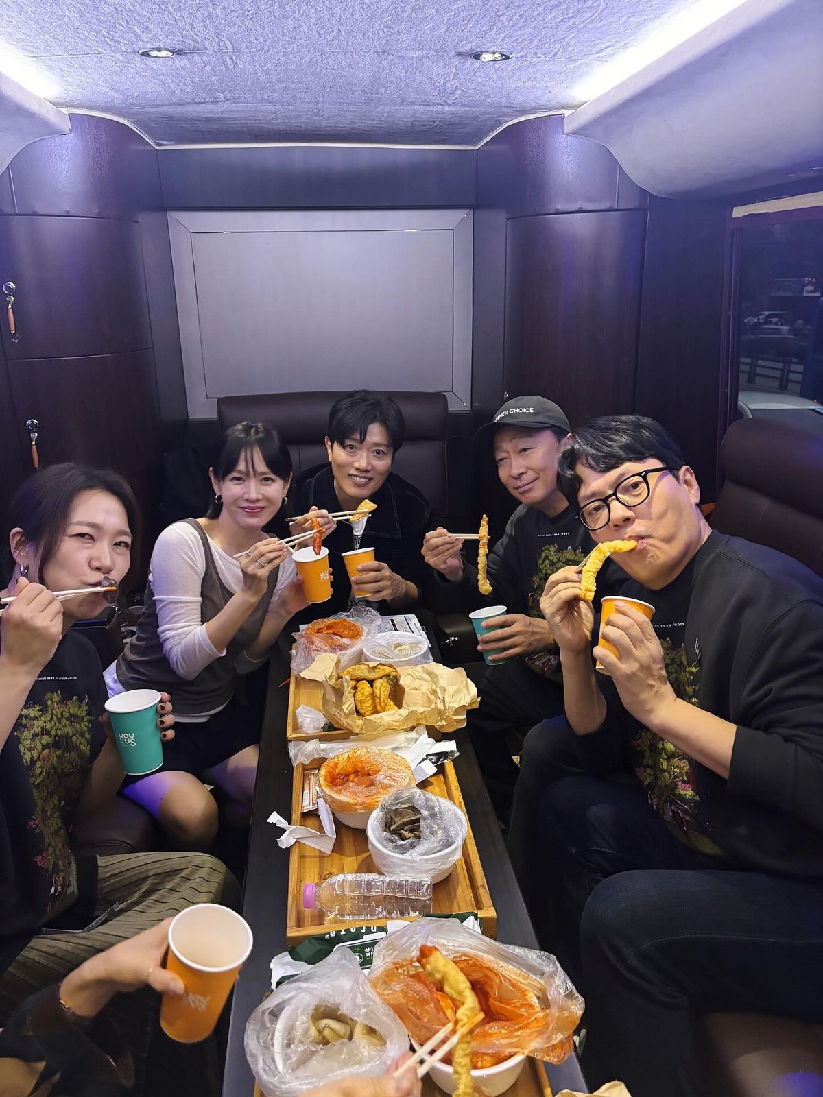 손예진 | 인스타그램 @yejinhand