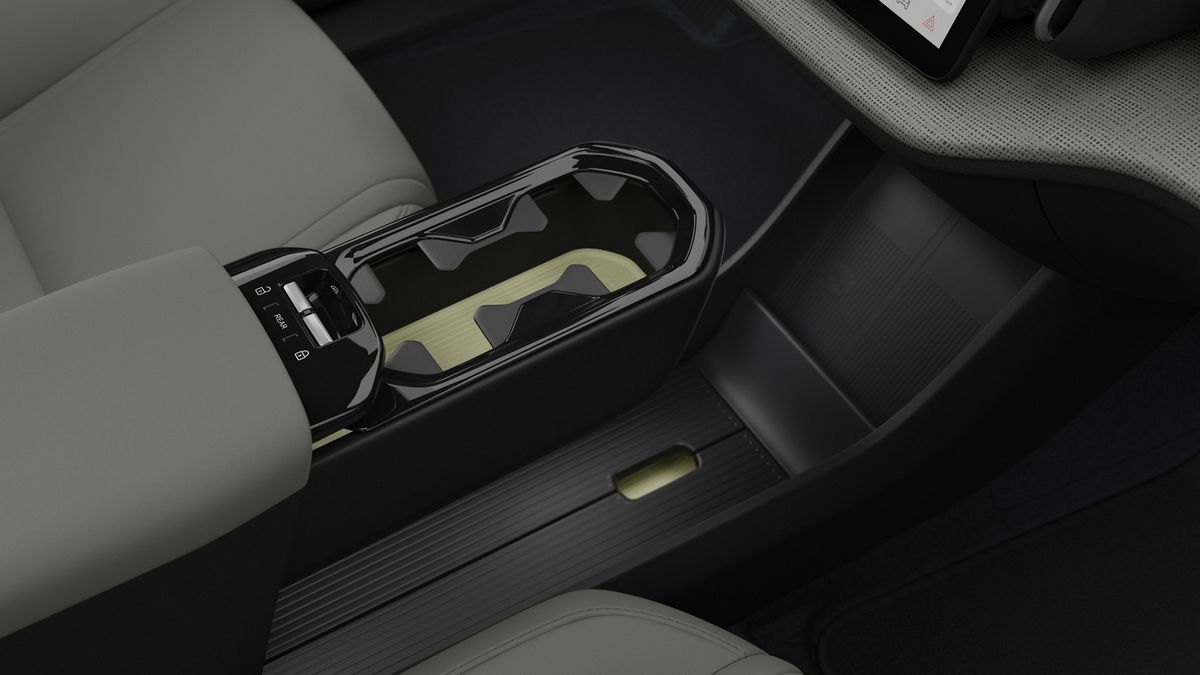 VOLVO EX30 크로스컨트리