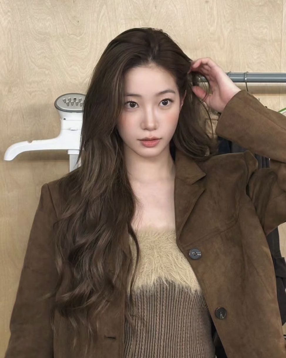 인스타그램 @zuhazana 