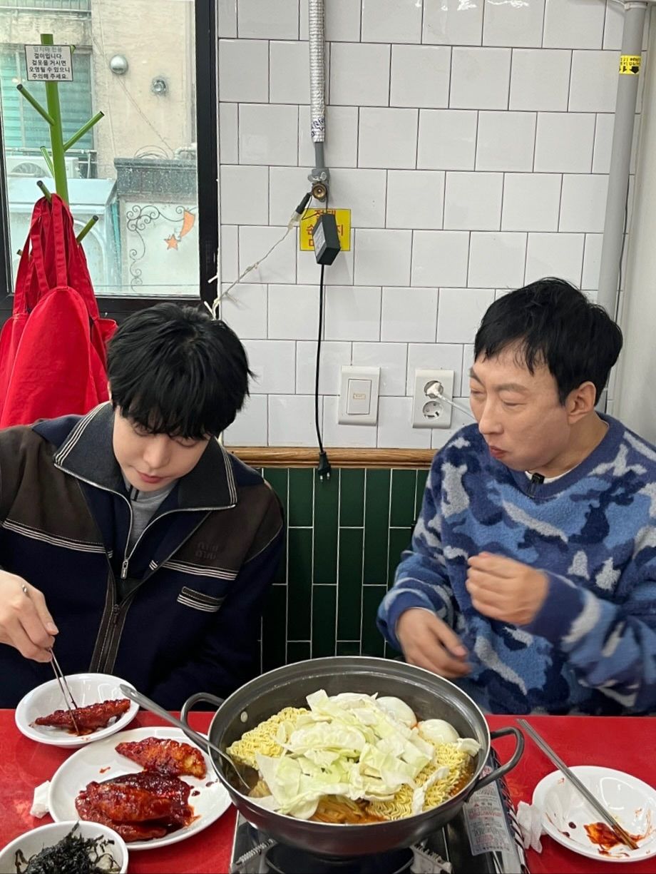 도영, 박명수 떡볶이 맛집 | 인스타그램 @halmyungsoo 