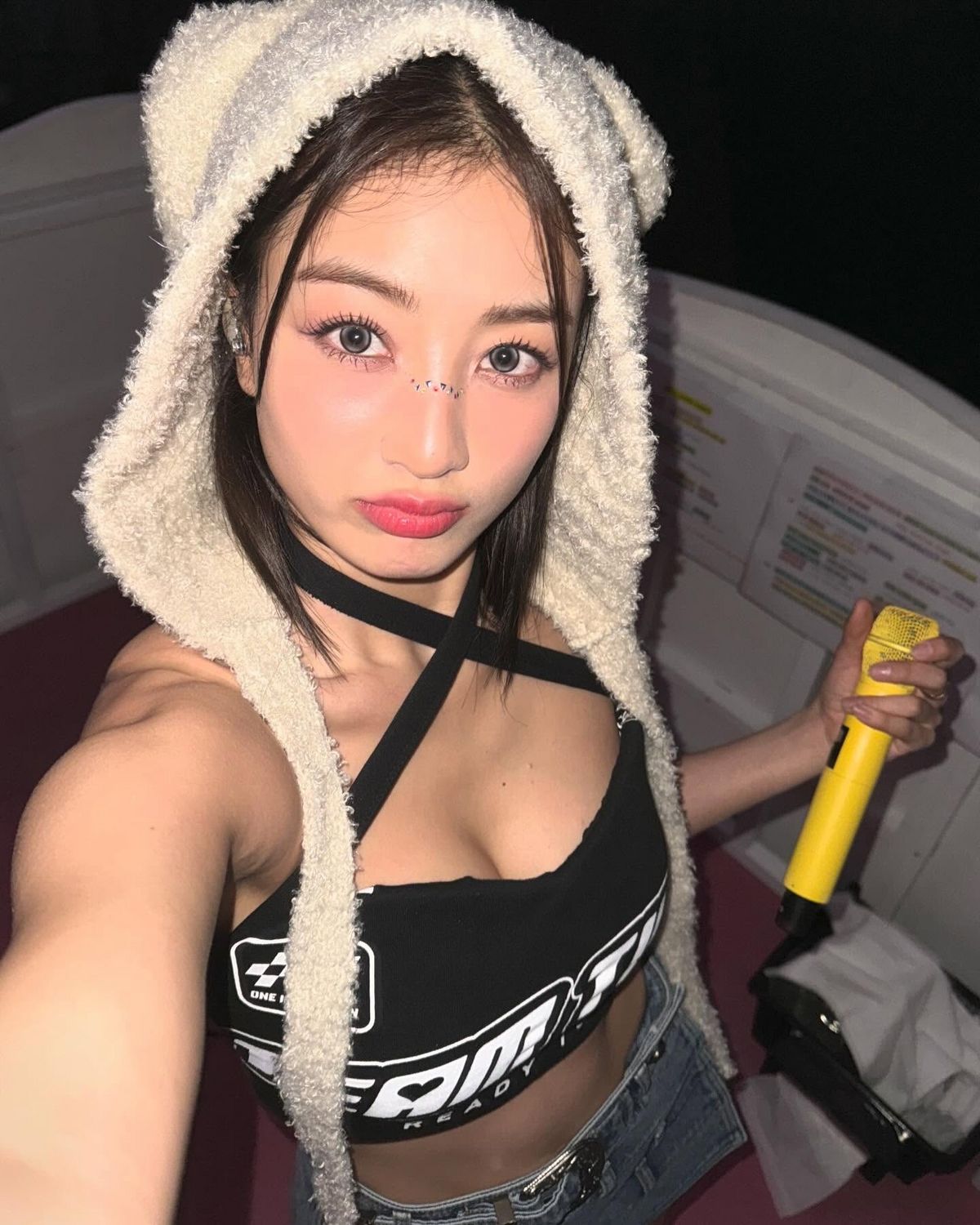 트와이스 지효 트루퍼햇 | 인스타그램 @_zyozyo