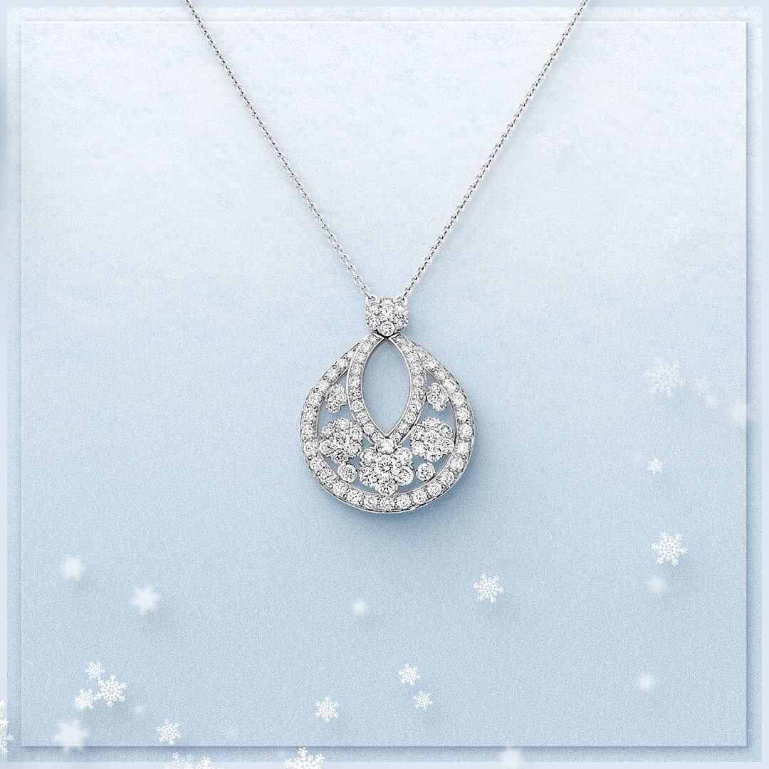 반클리프 아펠 주얼리 | 인스타그램 @vancleefarpels 