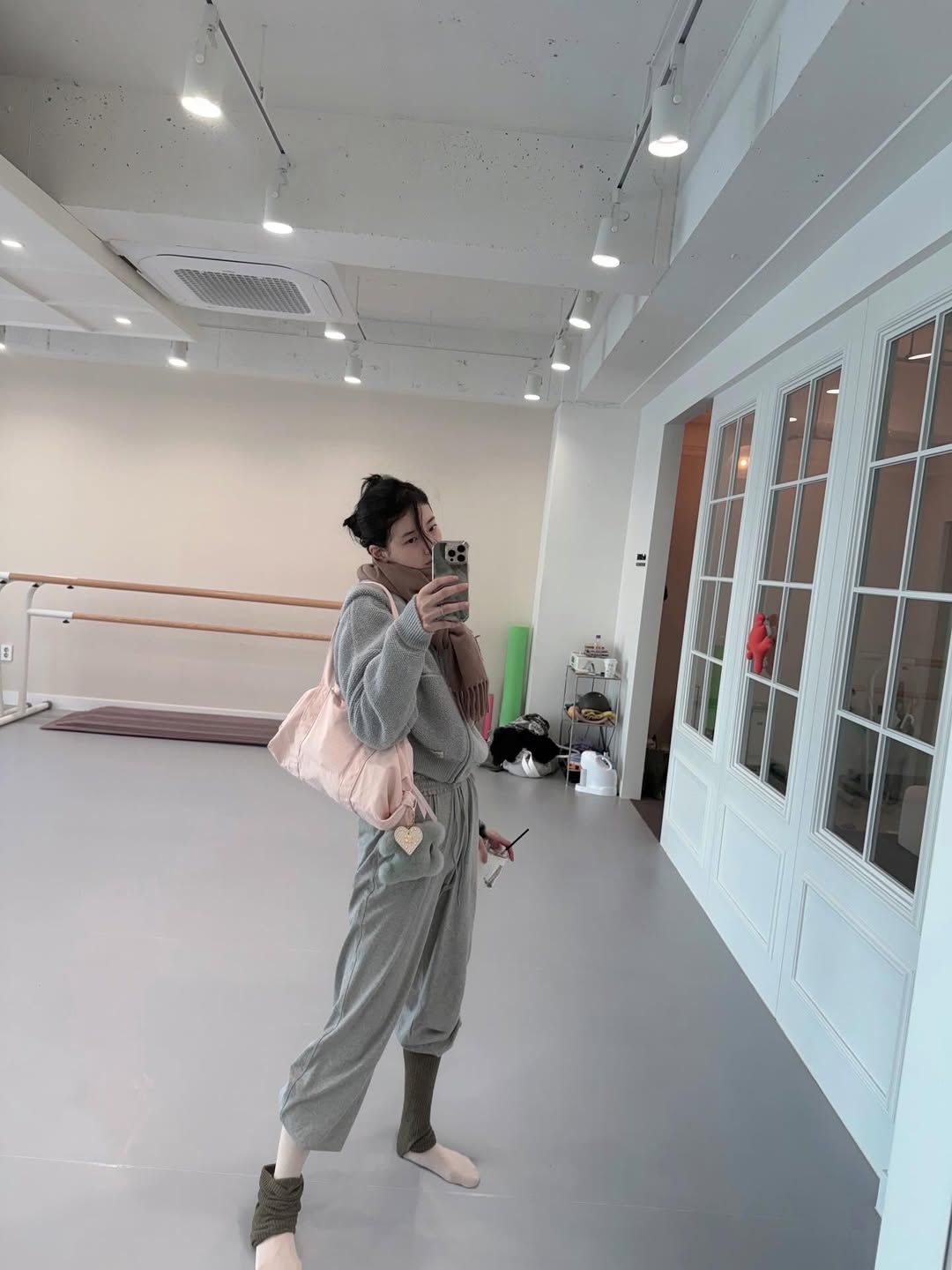 겨울 키링 (출처 : 인스타그램 @skuukzky)