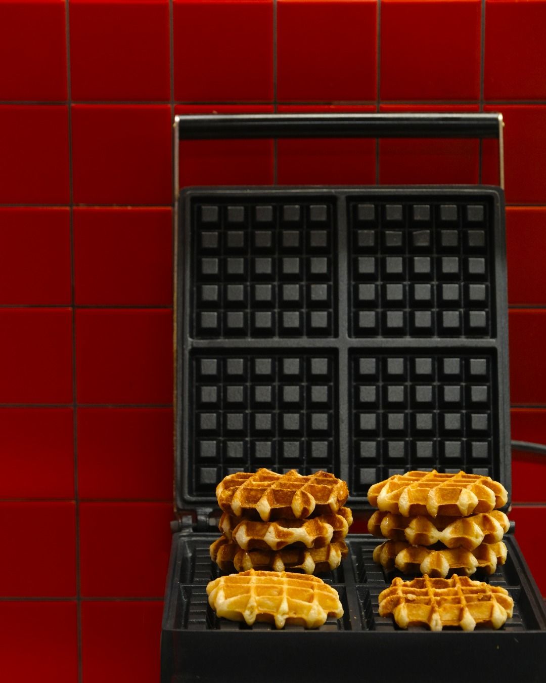 생과일주스부터 와플까지 다양한 음료와 디저트를 즐길 수 있는 쥬씨 인스타그램@juicychayam_official