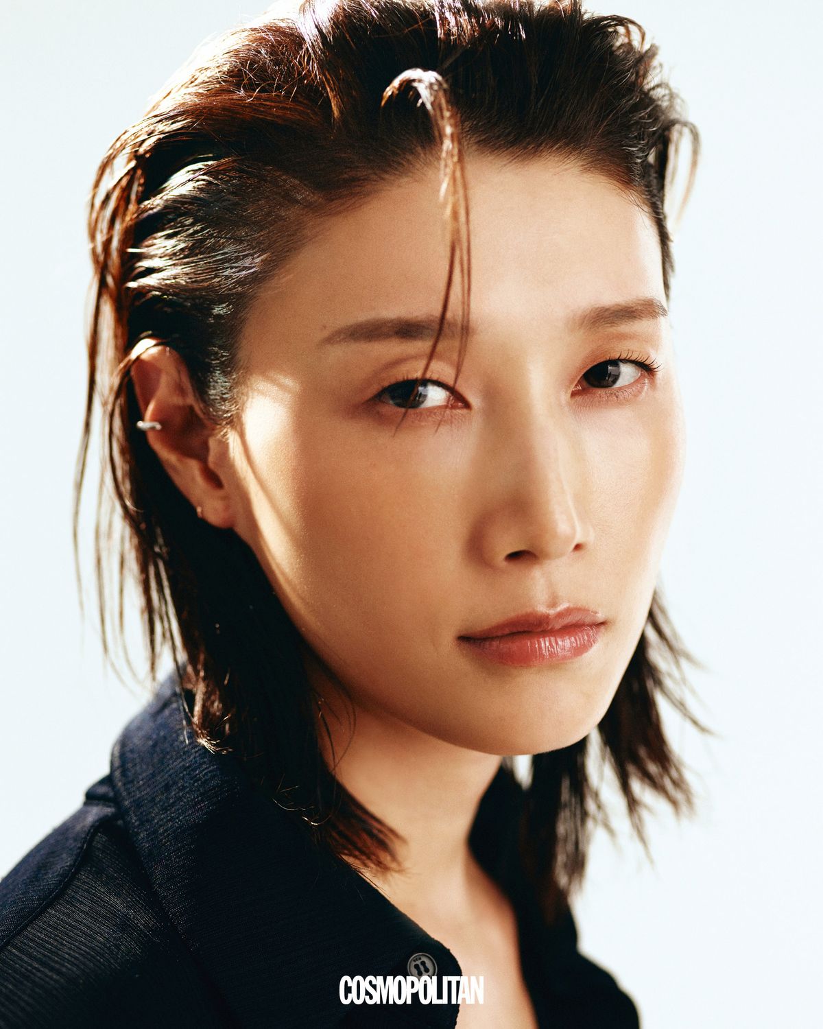 타이 블라우스 YCH. 이어 커프 Didier Dubot.