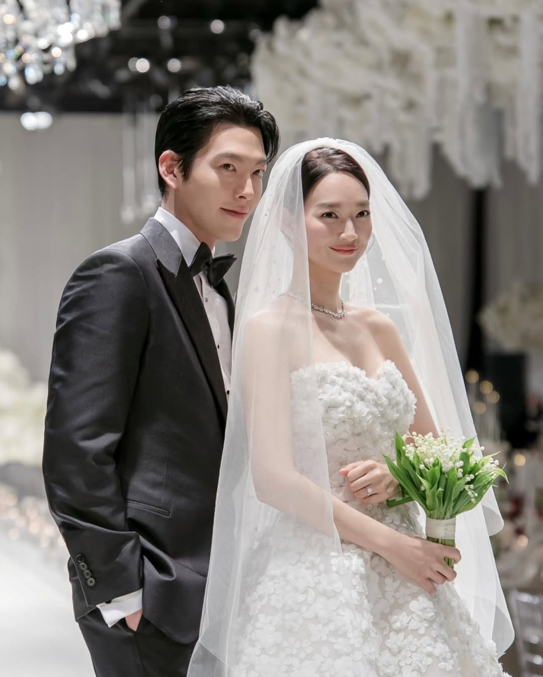 신민아 김우빈 결혼 (출처 : 인스타그램 @ament_official)