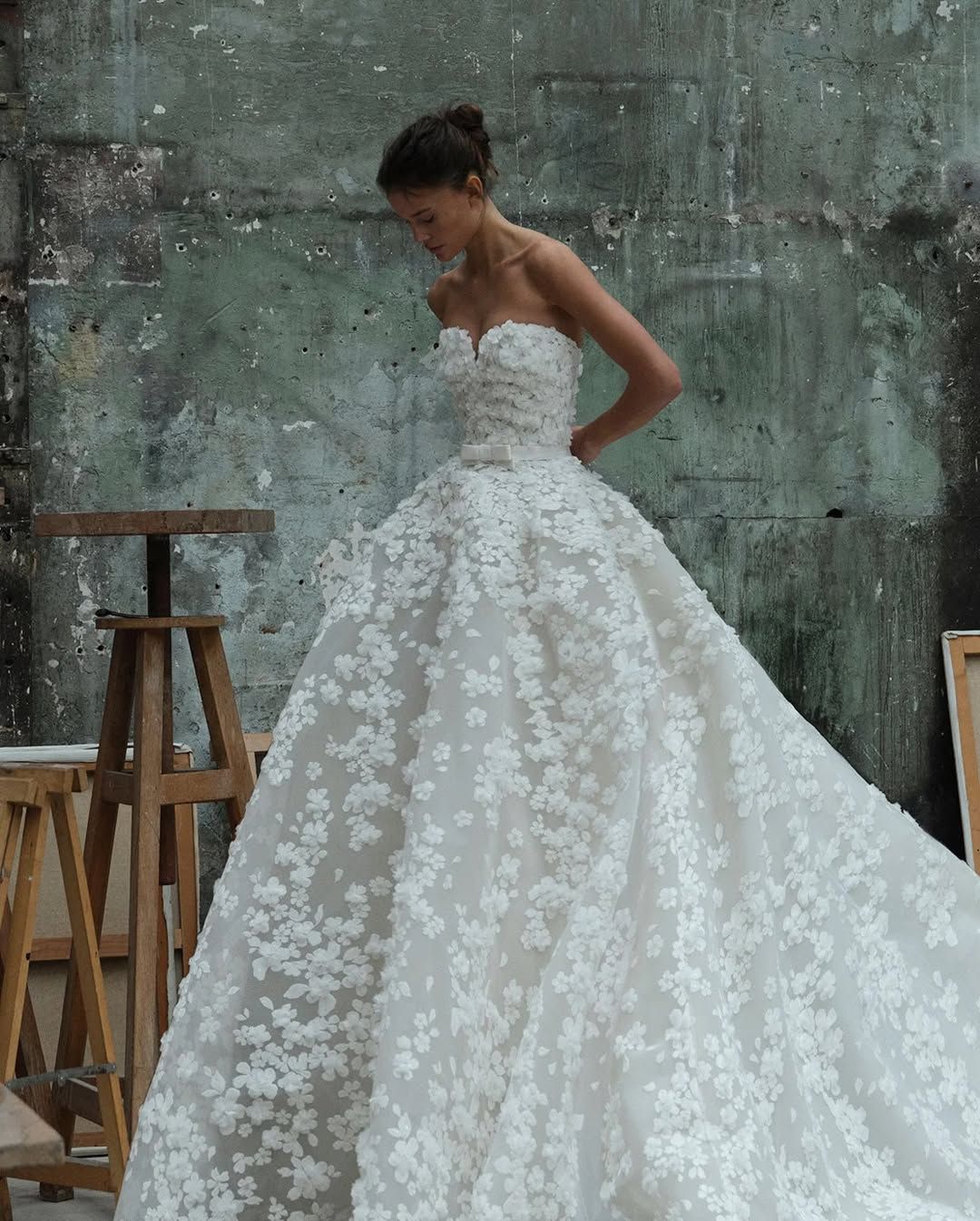 신민아 김우빈 결혼 (출처 : 인스타그램 @eliesaabbridal)