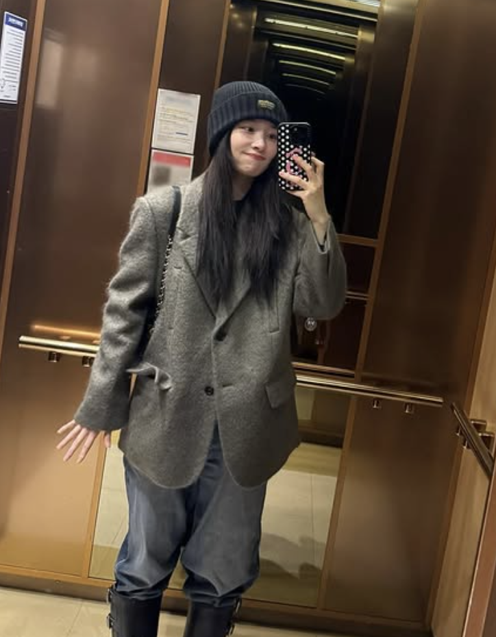  인스타그램 @j_chaeyeoni