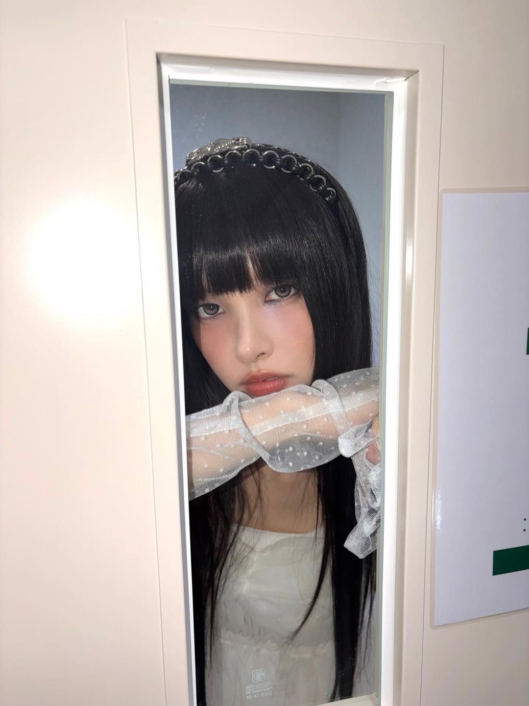 1월 15일 생일을 맞은 아일릿 윤아. 인스타그램 @illit_official