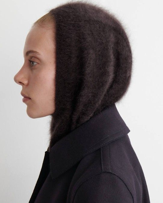 겨울 모자 (출처 : 코스 홈페이지)