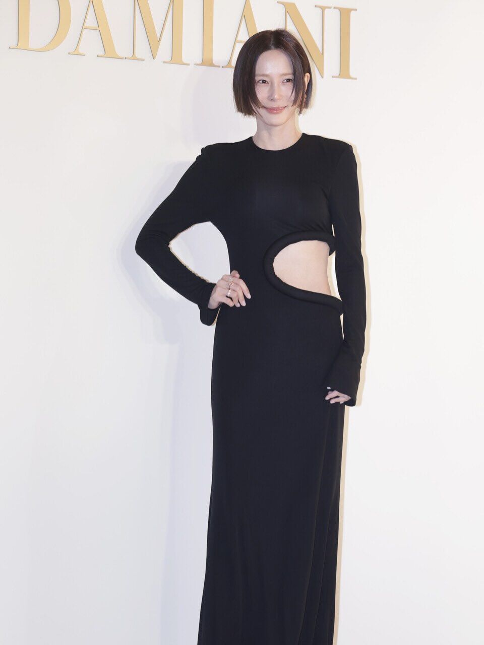 셀렙 드레스 (출처 : 인스타그램 @nayoungkeem)