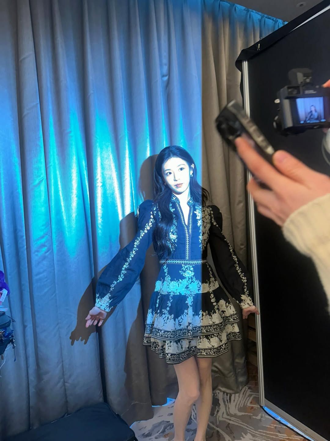 고윤정 모던 로맨티시즘 패션 | 인스타그램 @goyounjung