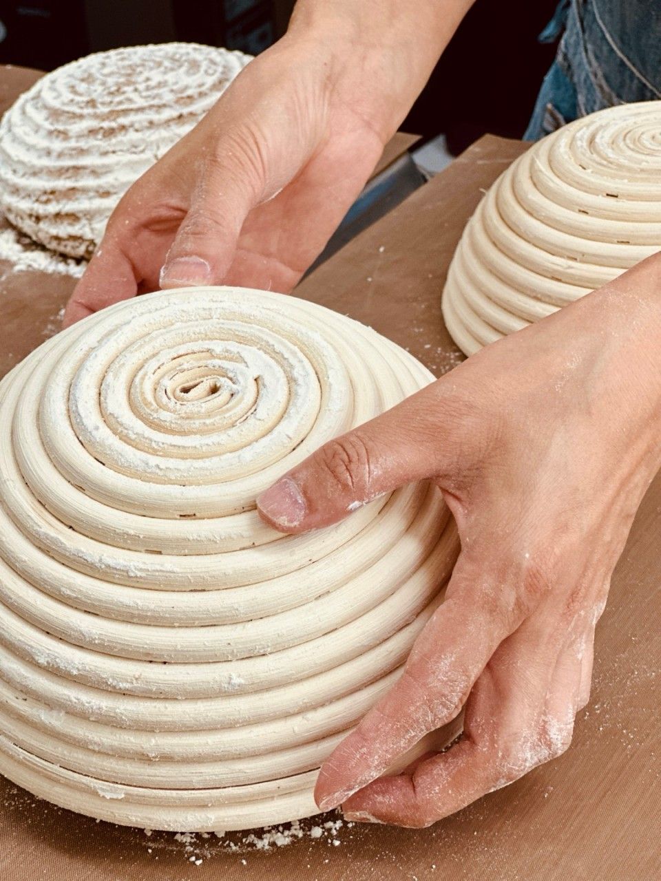 다양한 천연 발효종 빵을 만나볼 수 있는 모델 박둘선의 브레드플러스. 사진 네이버 지도 브레드플러스 업체 등록 사진