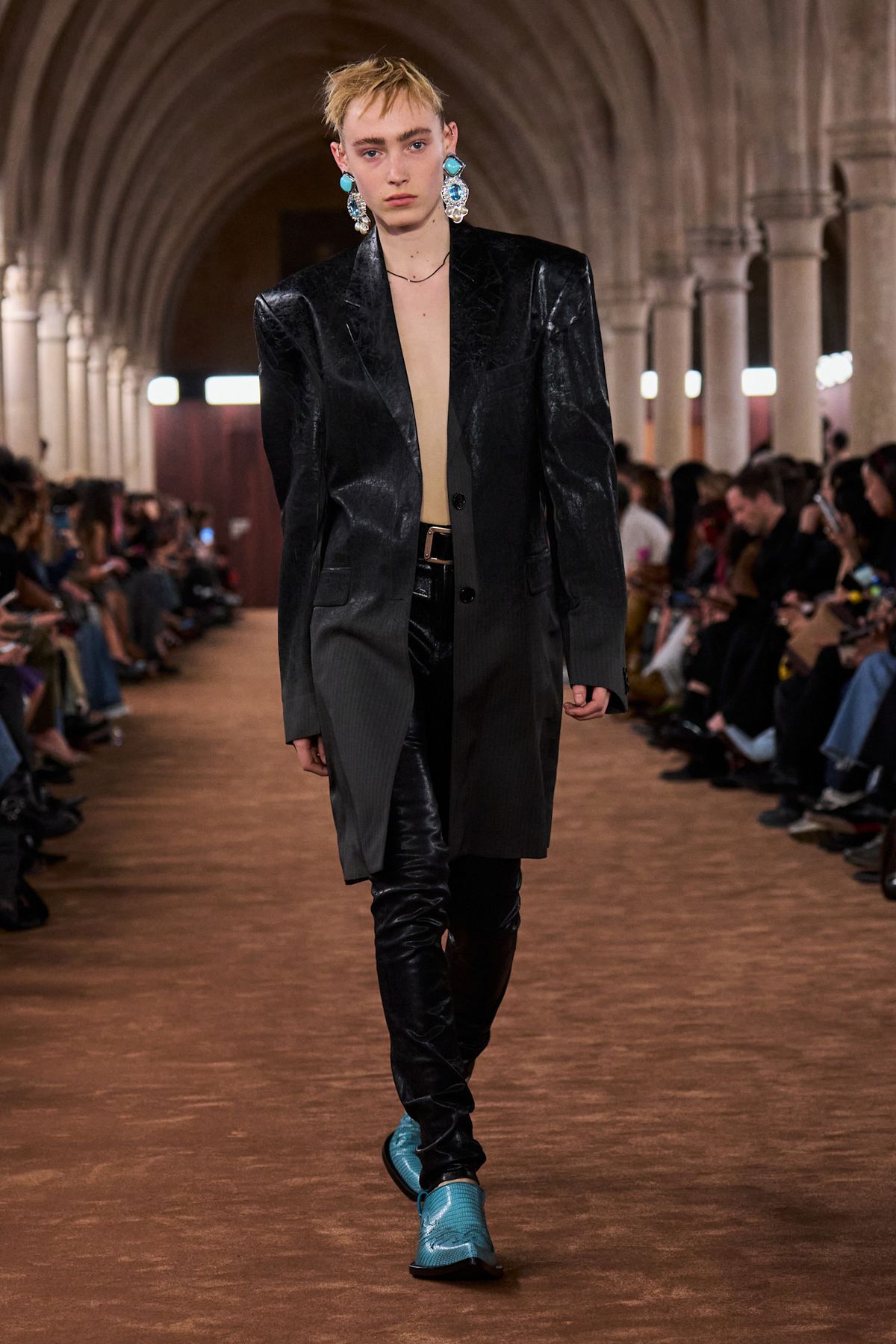 Acne Studios Spring/Summer 2026 | 출처 IMAXtree