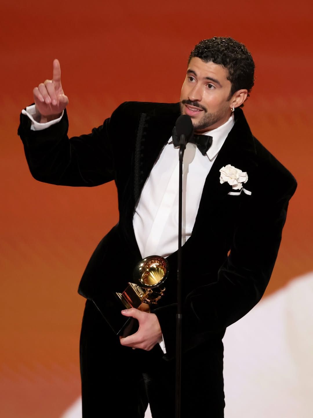 그래미 어워드에 참석한 셀럽들. 그래미에선 어떤 일이 있었을까? 사진 인스타그램 @grammys