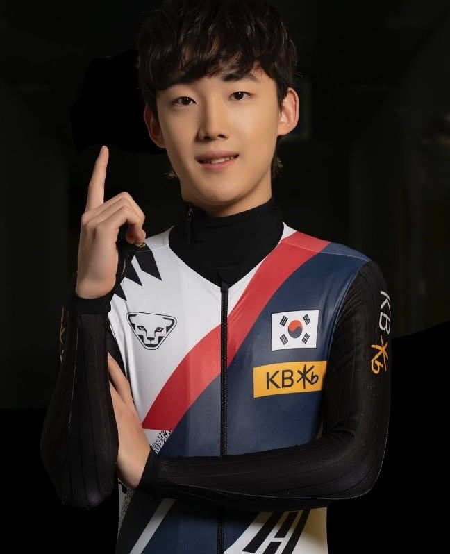 인스타그램 @700creators