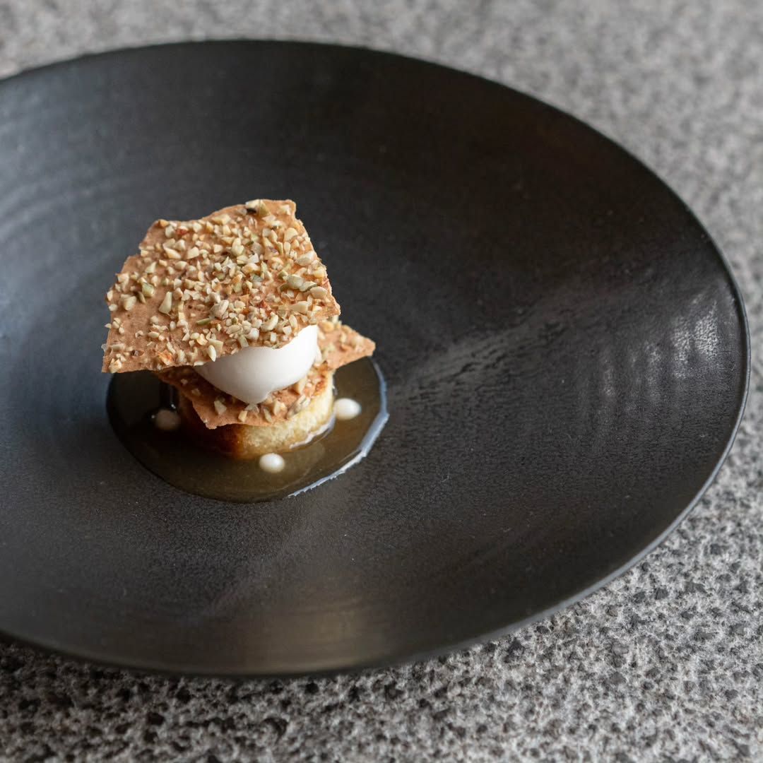 강민구 셰프는 대한민국 유일의 미슐랭 3스타 파인다이닝 밍글스를 운영하고 있다. 인스타그램 @mingles_restaurant