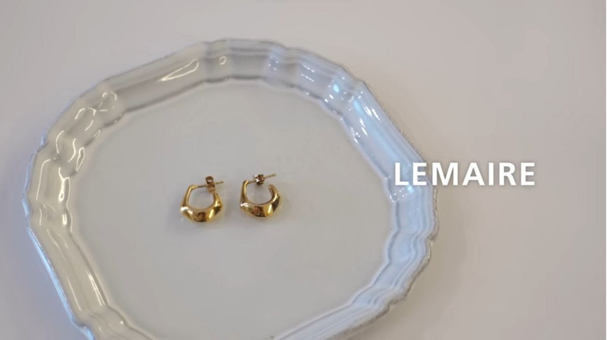 윤승아 귀걸이 | 유튜브 <승아로운>