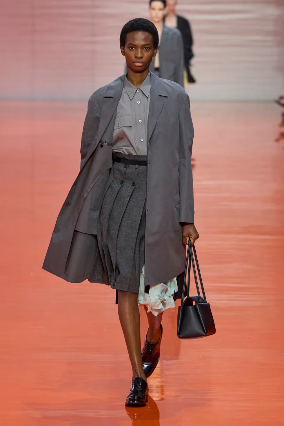 봄 여름 패션 키워드 Prada Spring/Summer 2026 | 사진 launchmetrics.com/spotlight