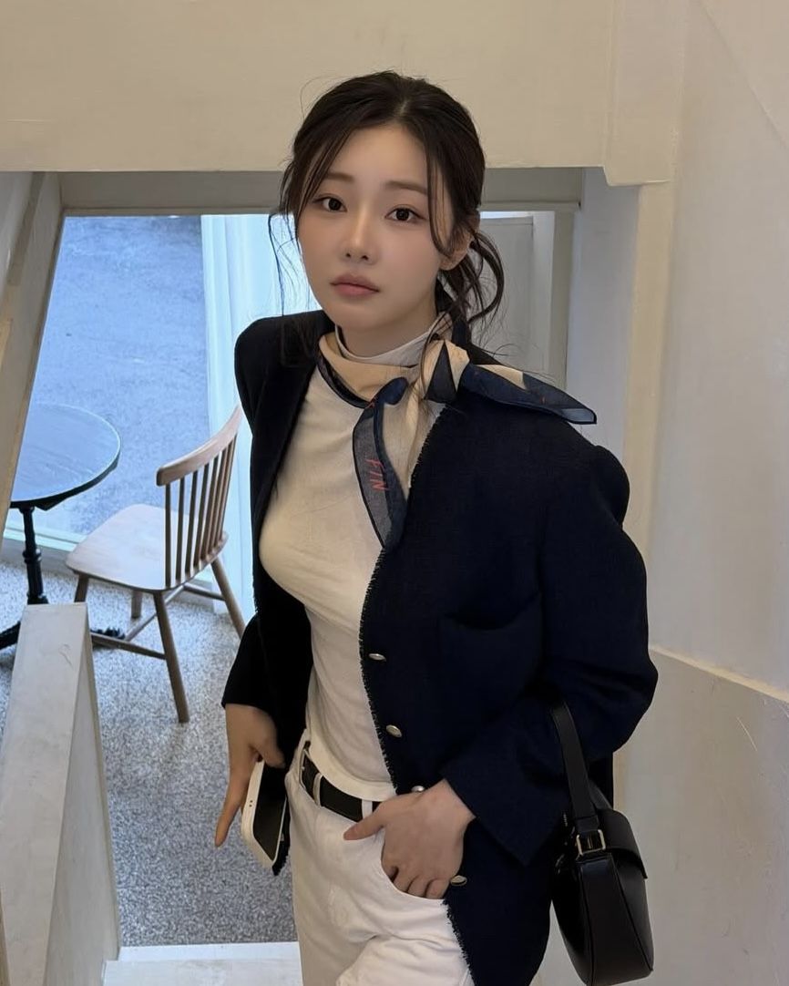 인스타그램 @youseeany 