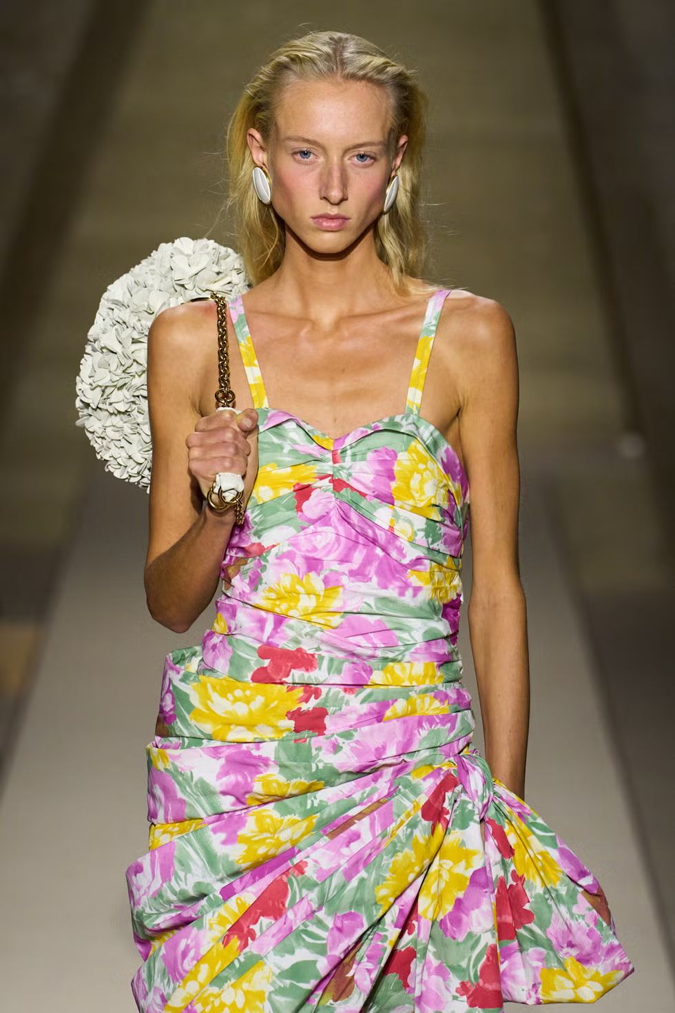 봄 여름 패션 키워드 Chloe Spring/Summer 2026 | 사진 launchmetrics.com/spotlight