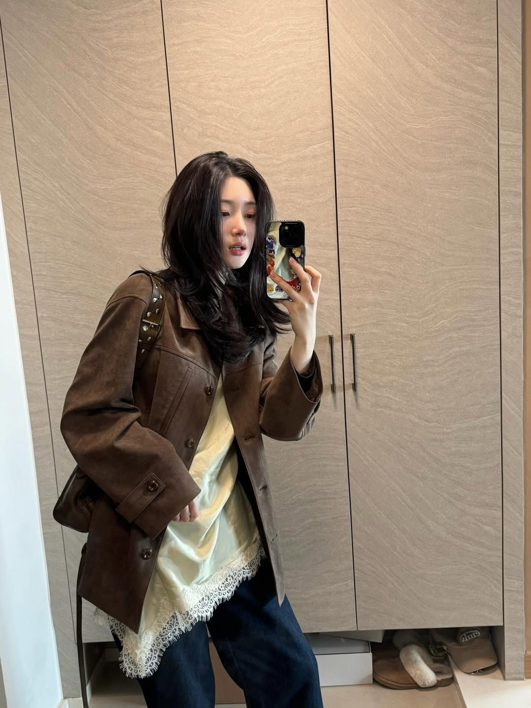 정채연 패션 | 인스타그램 @j_chaeyeoni