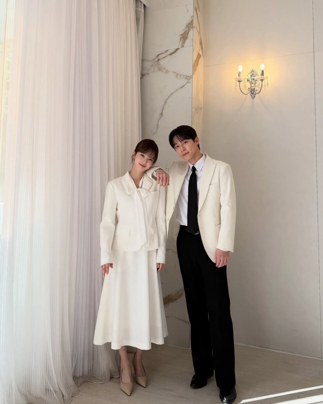 노정의, 배인혁 커플룩 | 인스타그램 @jeongeuiyam