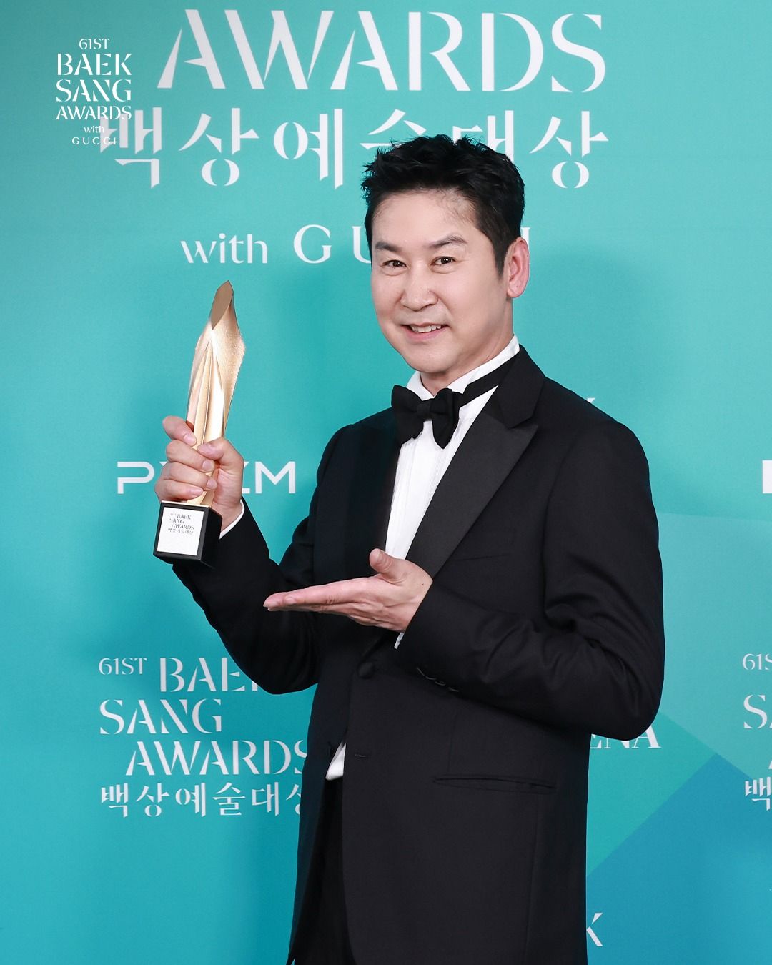 신동엽 | 인스타그램 @baeksang.official