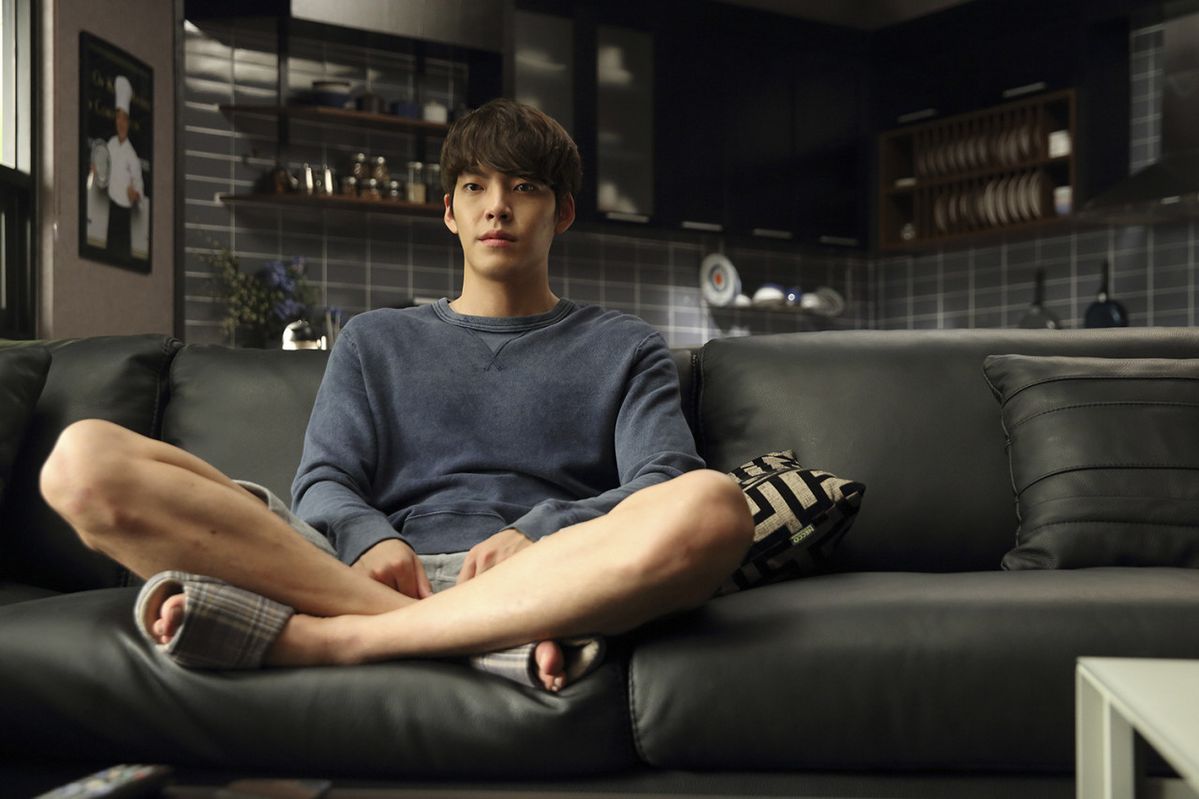 ‘스물’ 스틸컷. 네이버 영화 ‘스물’(2015)