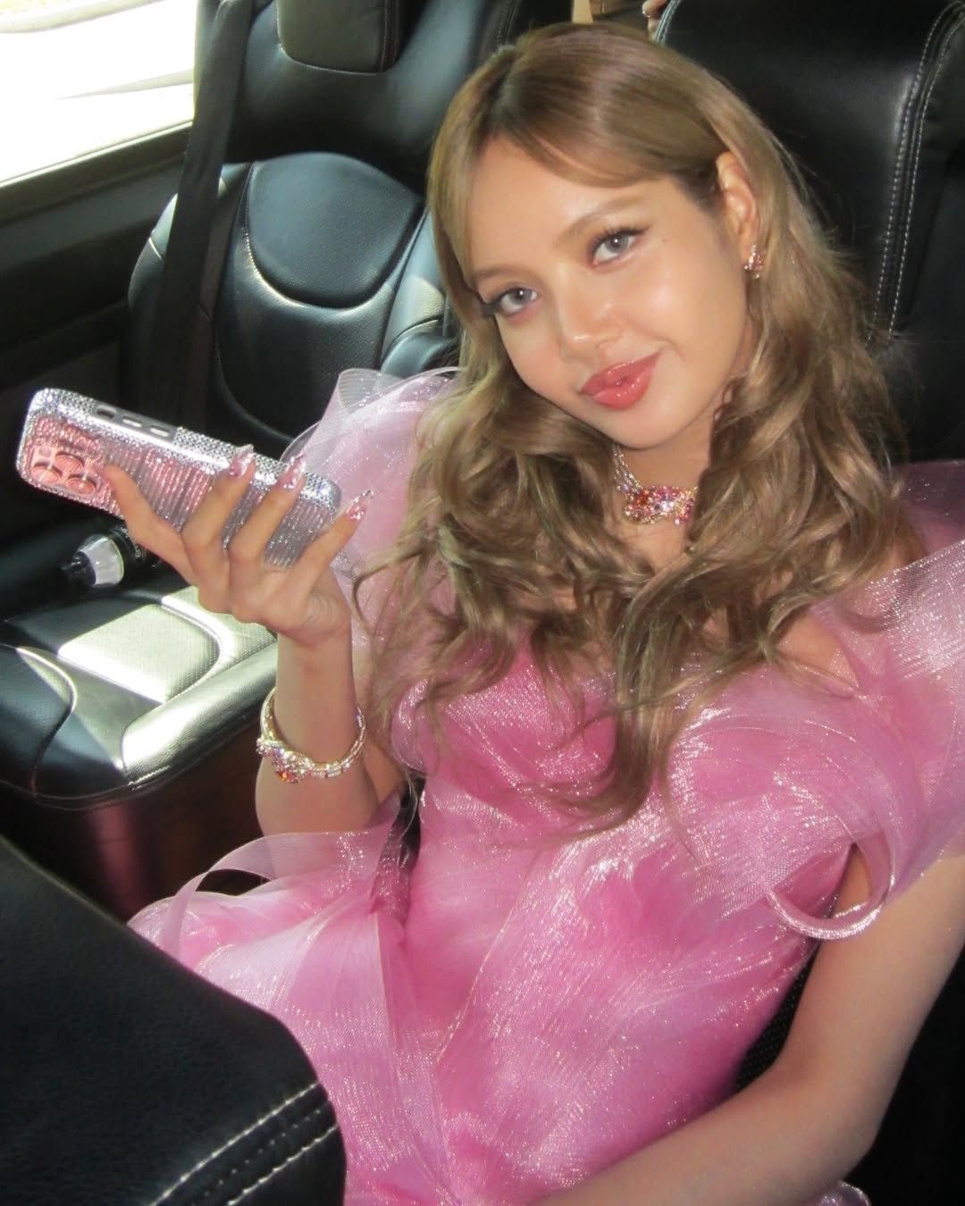 인스타그램 @lalalalisa_m