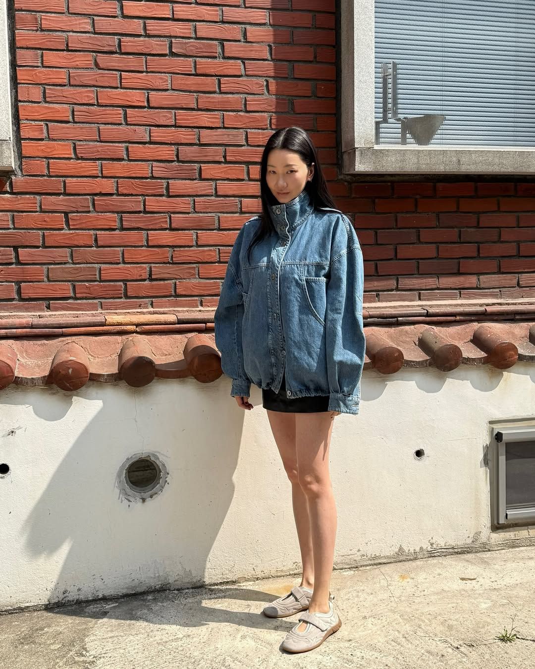 장윤주 블루종 패션 | 인스타그램 @yoonjujang