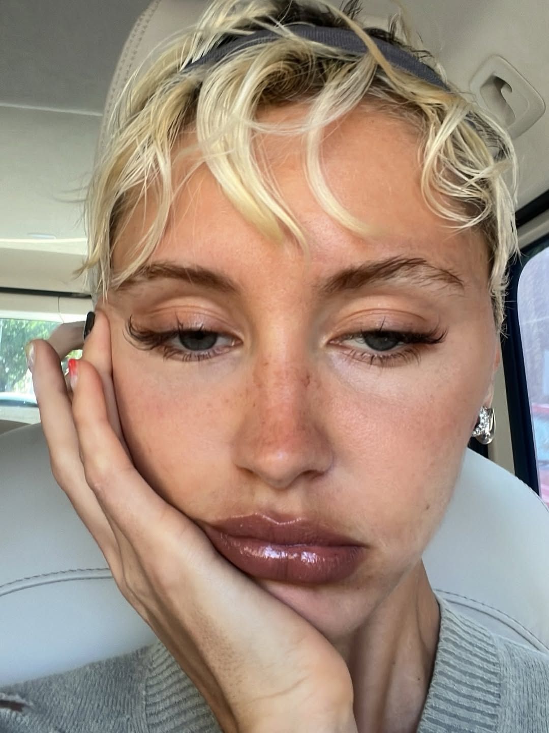 인스타그램 @lirisaw