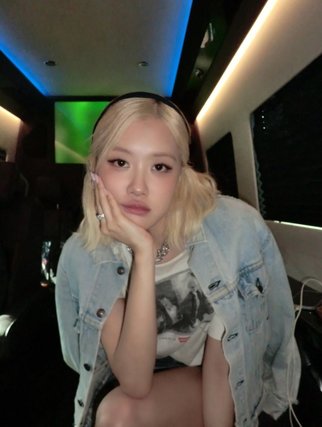 인스타그램 @roses_are_rosie