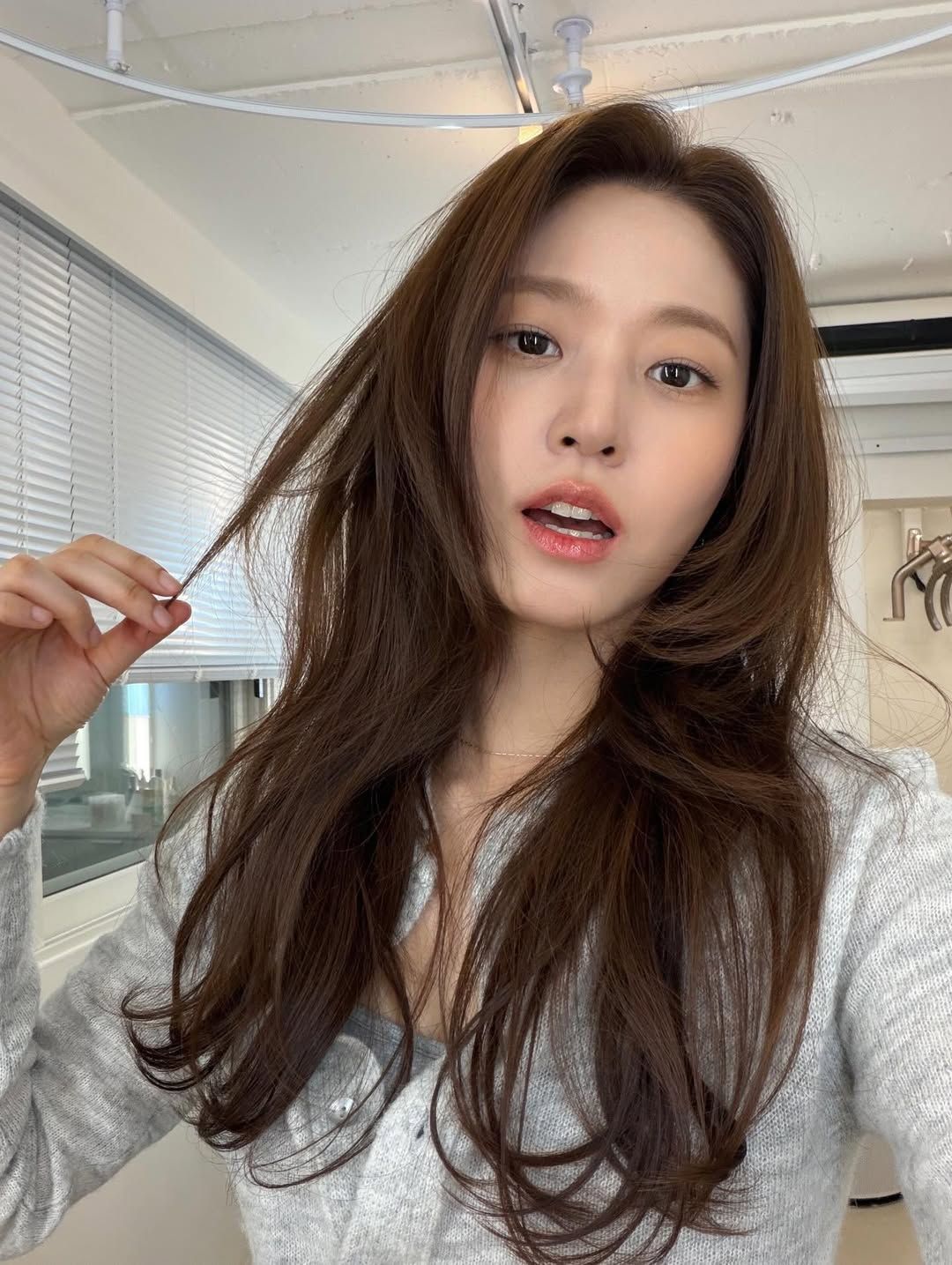 설현 염색 | 인스타그램 @s2seolhyuns2