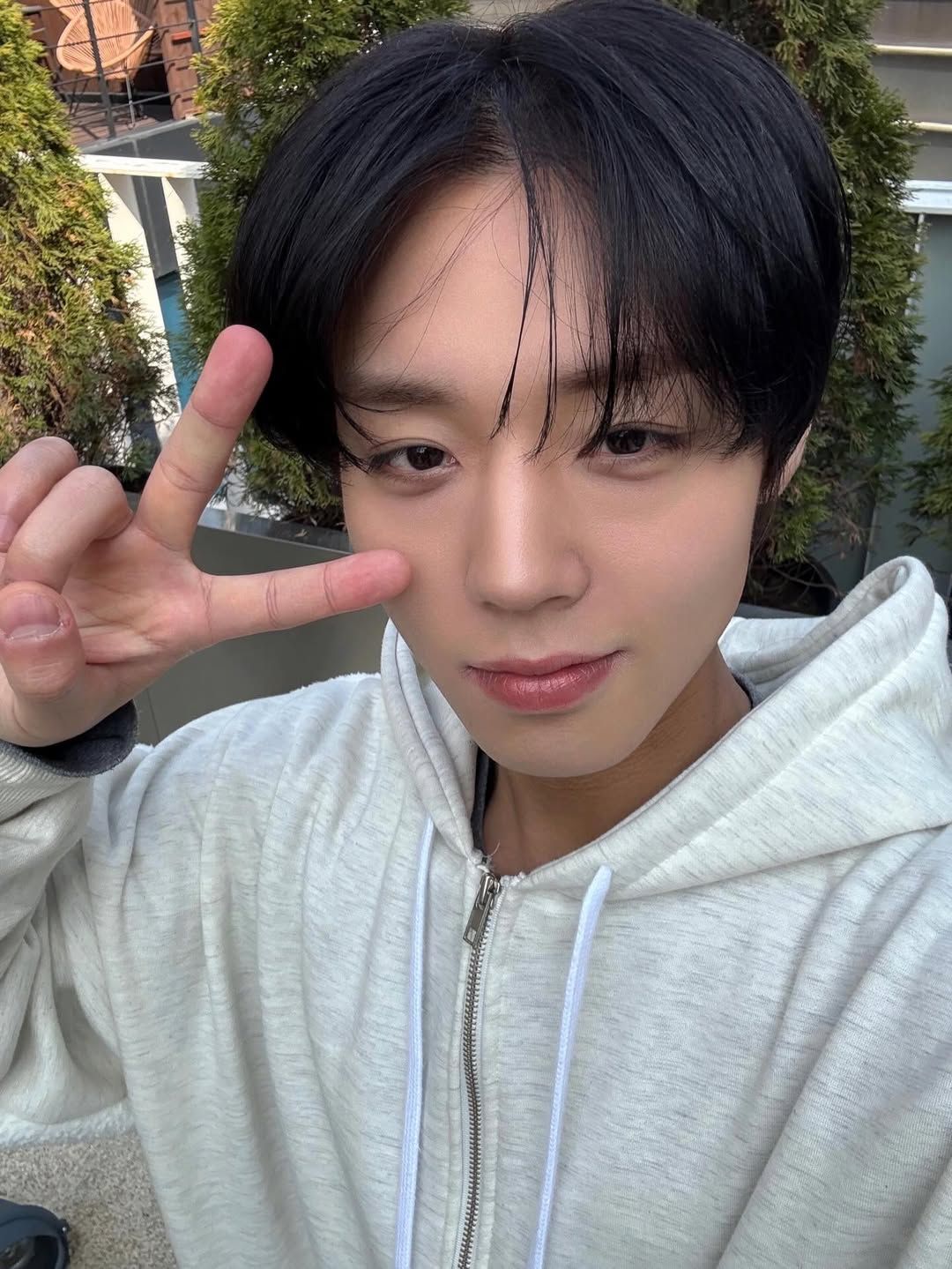 박지훈 염색 | 인스타그램 @yy_ent