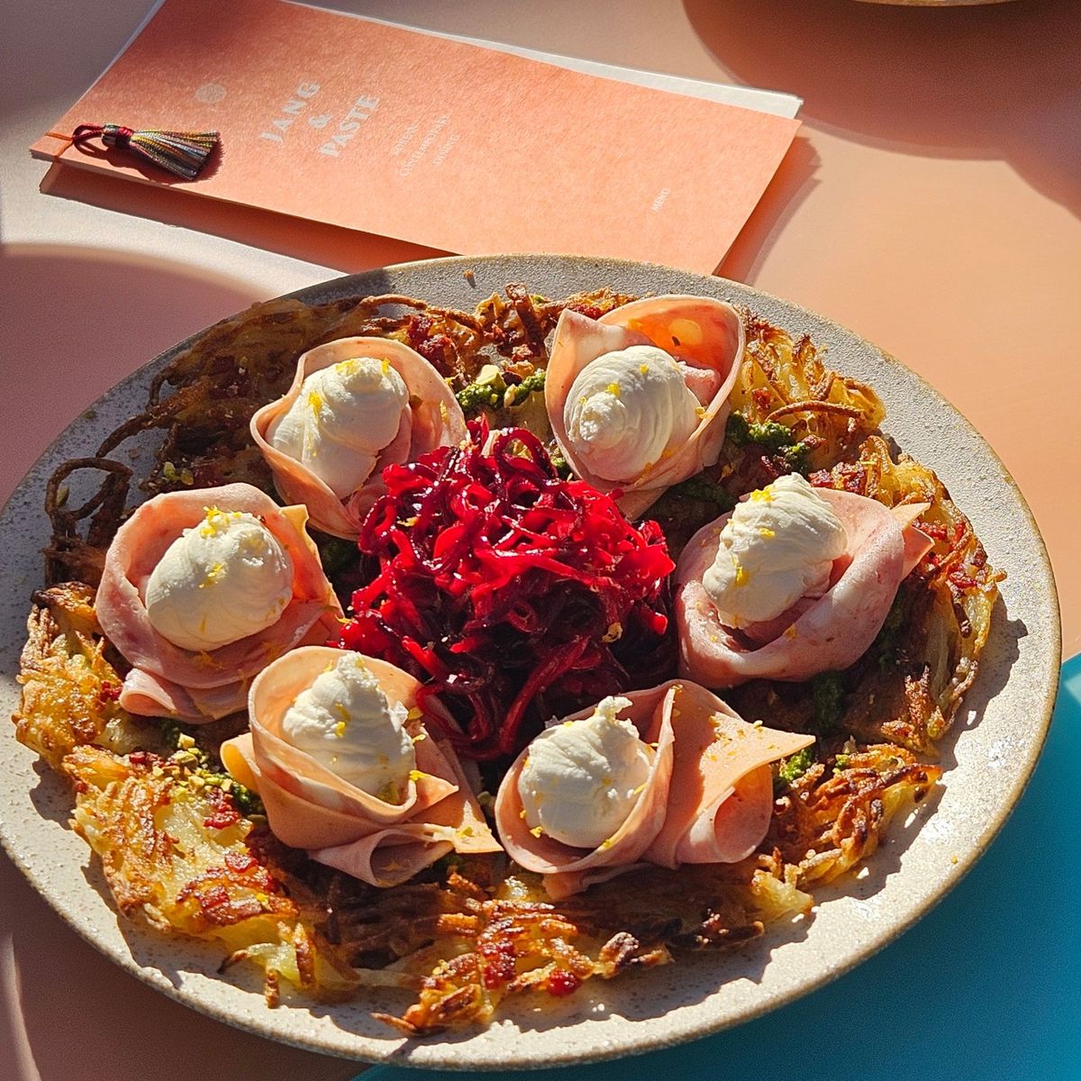 최화정이 단골이라고 소개한 레스토랑 ‘장앤페이스트 익선’. 사진 네이버 지도 장앤페이스트 익선 업체 등록 사진