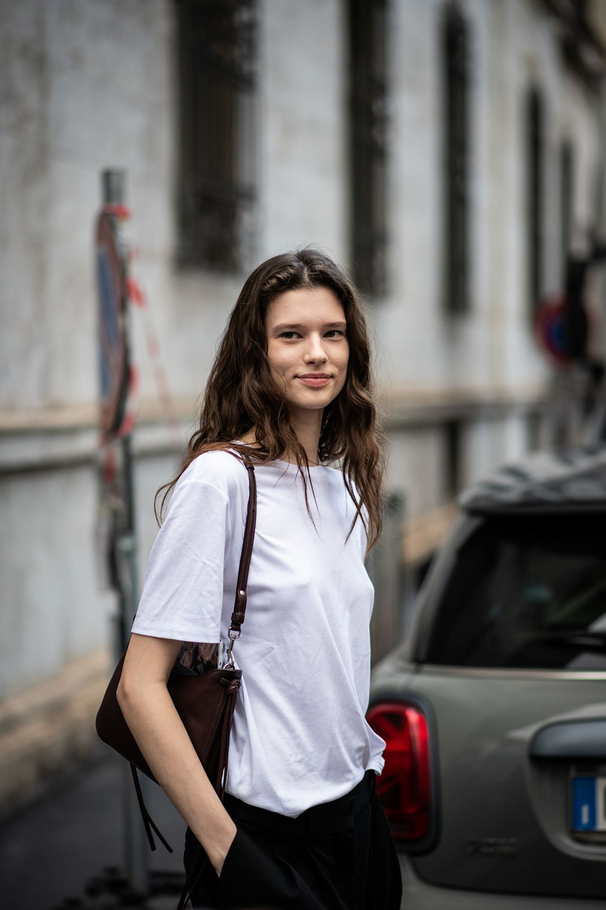반팔티를 입는 다양한 방법. 사진 아이맥스트리.